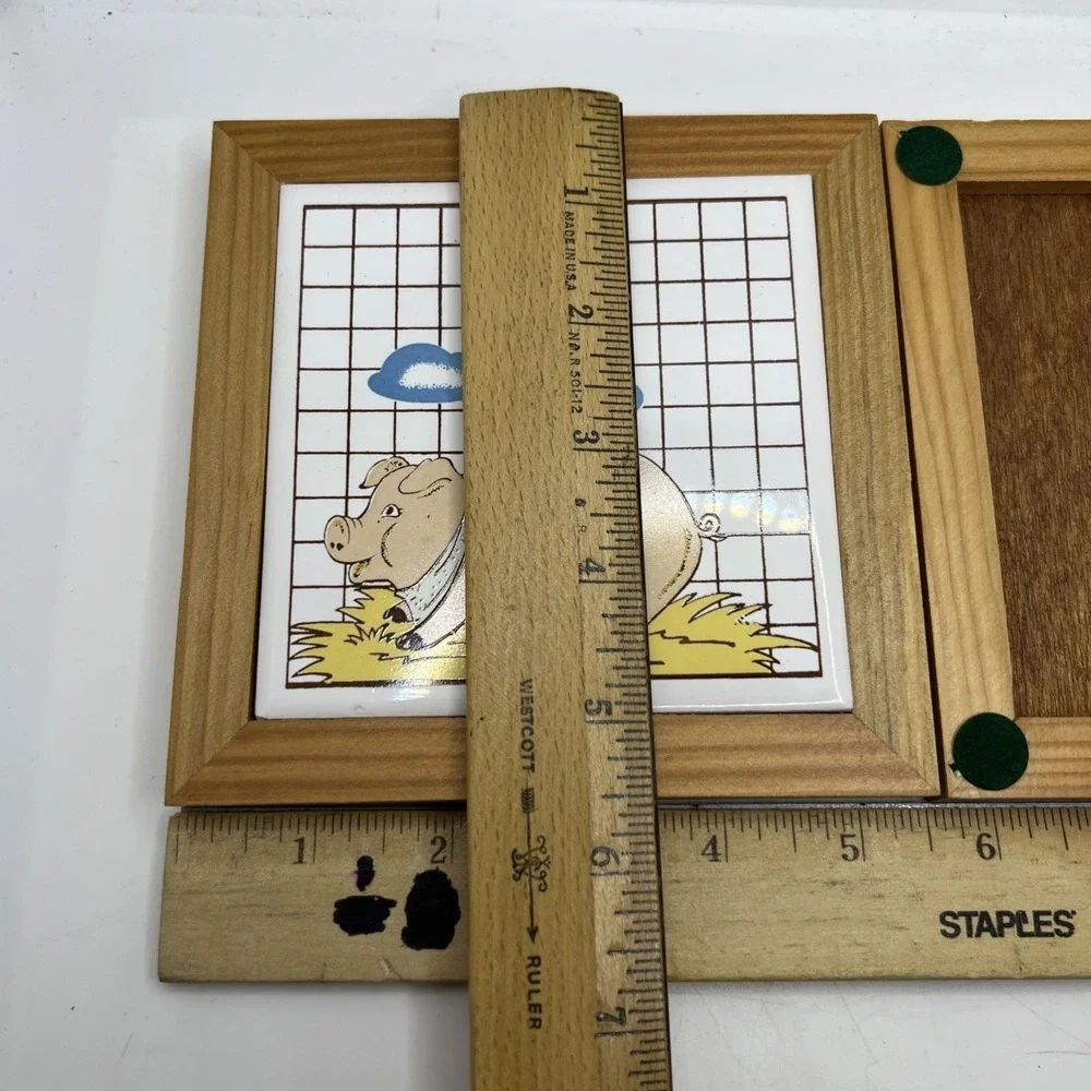 2‎ PIG LOVERS Vintage Ceramic Kitchen Decor, Pig Ceramic in Wood Frame 5.5